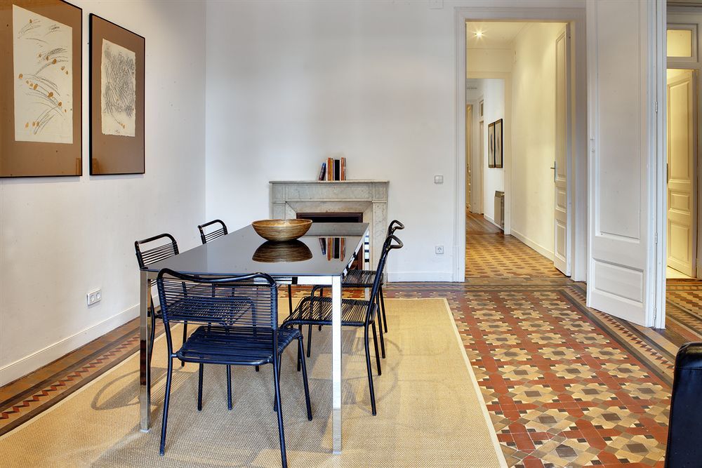 Val Apartament